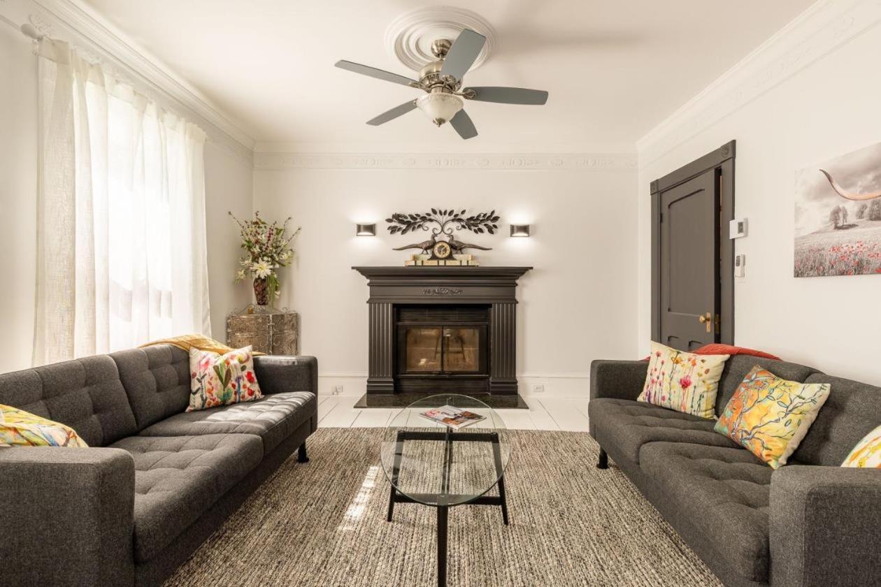 B&B Hillhouse Lac-Brome Dış mekan fotoğraf
